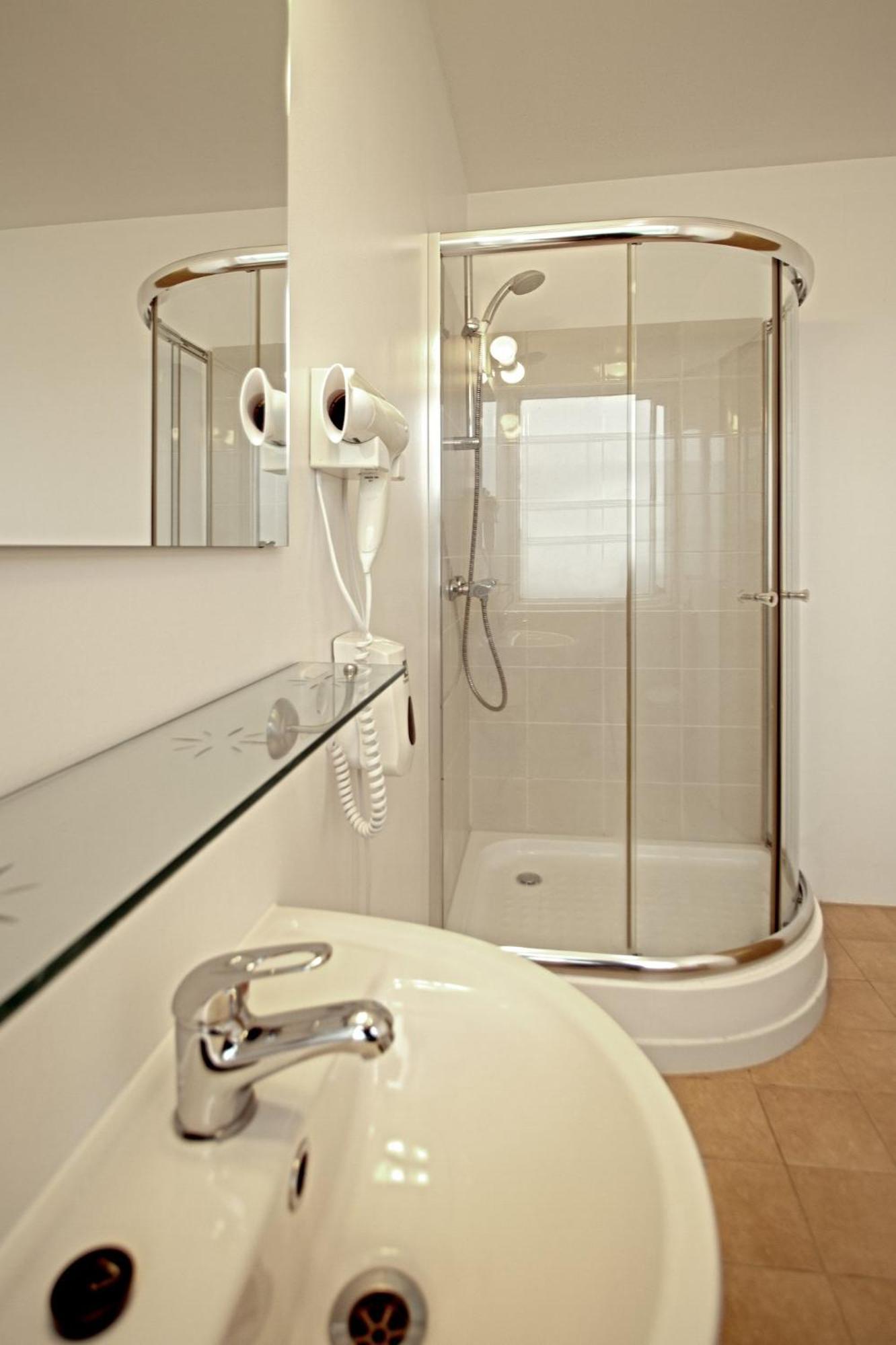 Hotel Post Breiðdalsvík Dış mekan fotoğraf